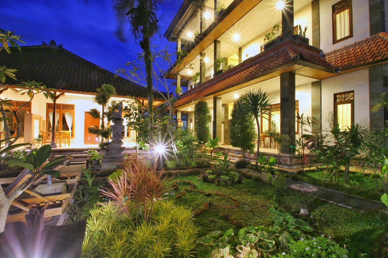Rena House Ubud Extérieur photo