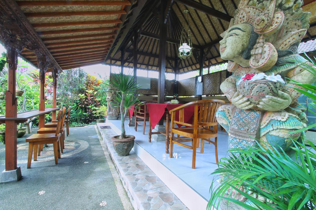 Rena House Ubud Extérieur photo
